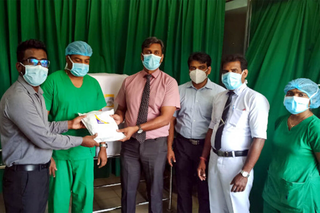 Kilinochchi General Hospital PPE set donation 1
